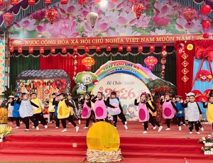 BÉ CHÀO XUÂN 2026