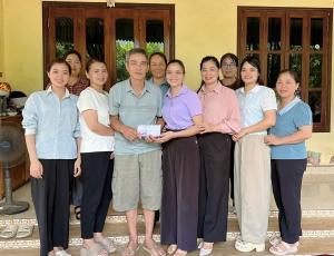 TRƯỜNG MẦM NON VIỆT VINH TỔ CHỨC THĂM HỎI, TRI ÂN GIA ĐÌNH CHÍNH SÁCH NHÂN KỶ NIỆM NGÀY THƯƠNG BINH – LIỆT SĨ 27/7